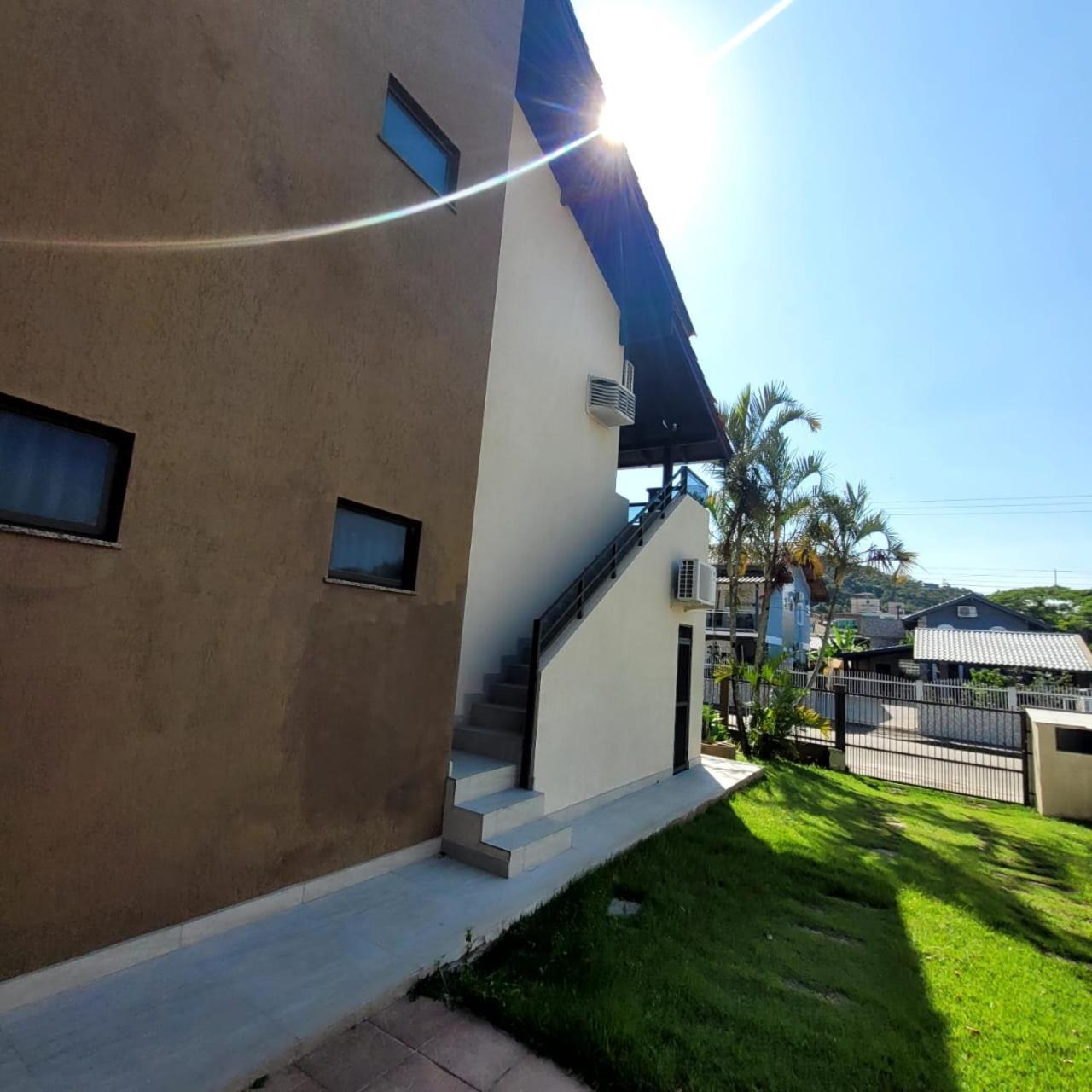 Bombinhas Brasil Residence II Guest House No Centro Exteriör bild